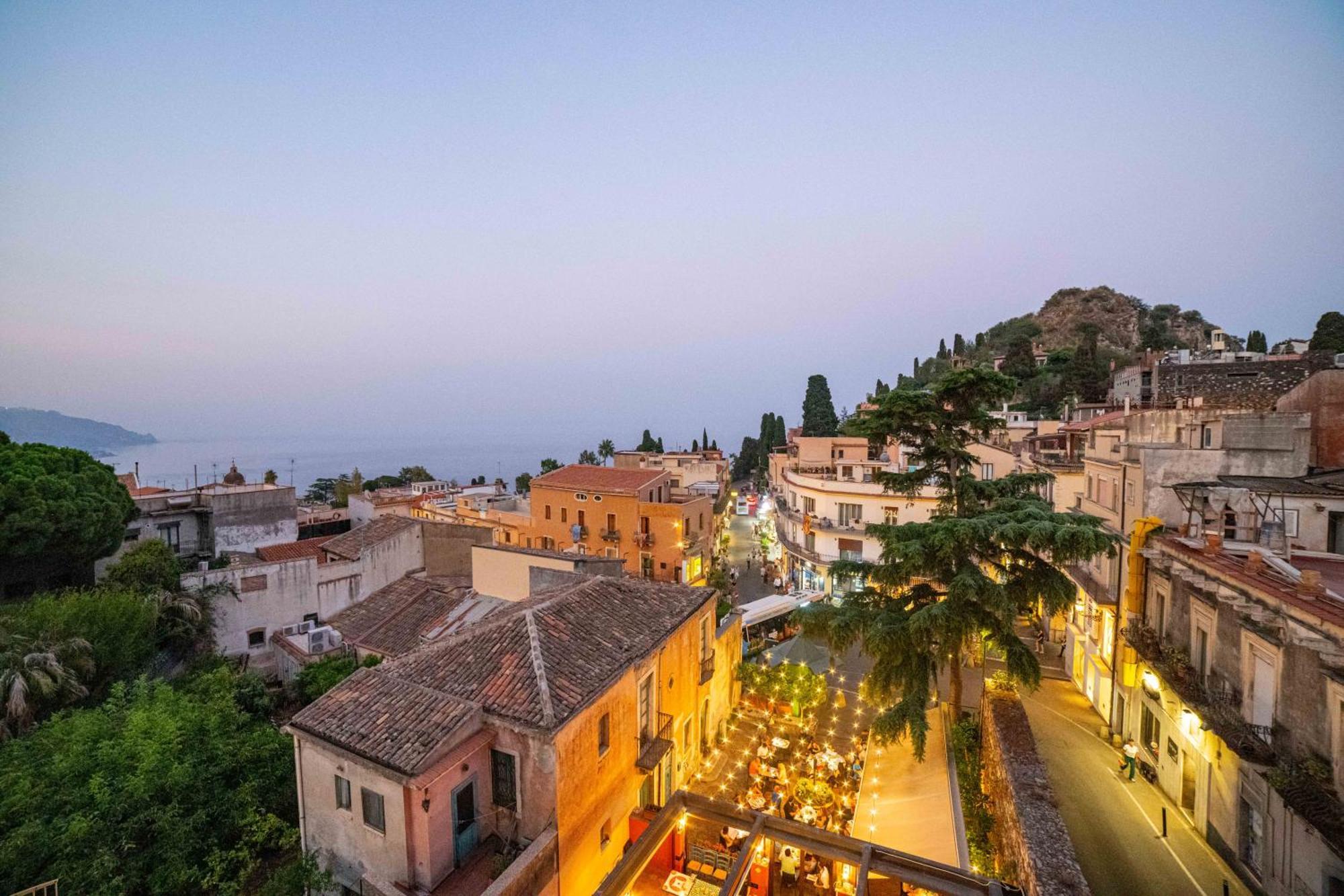 Готель La Terrazza Di Porta Messina Таорміна Екстер'єр фото